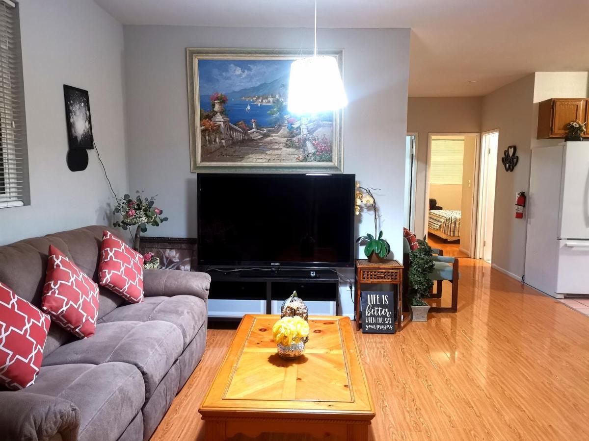 Апартаменты Pasadena Single House 3B1B 三房一厅一厨一浴 Экстерьер фото